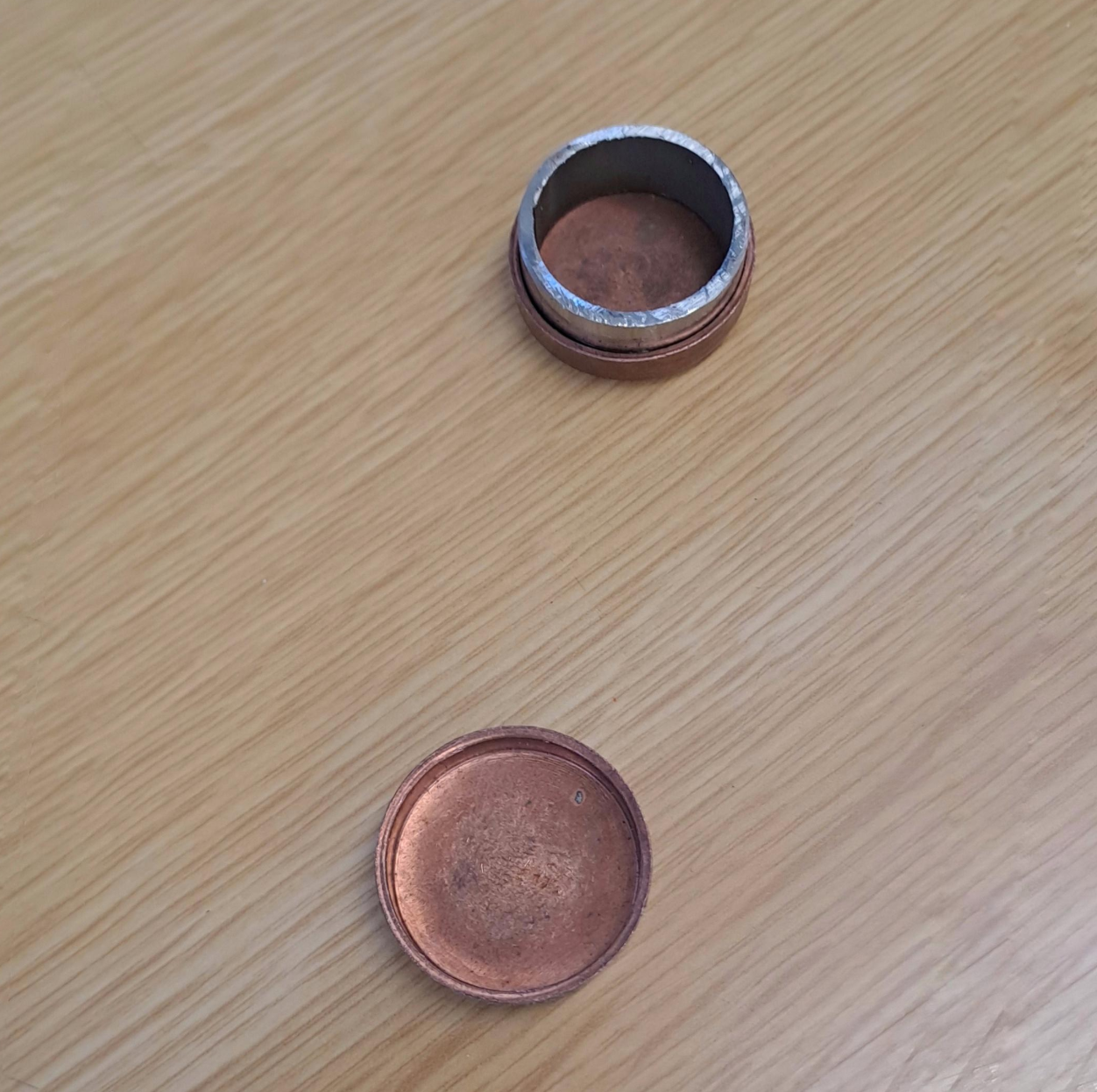 Piston assembly